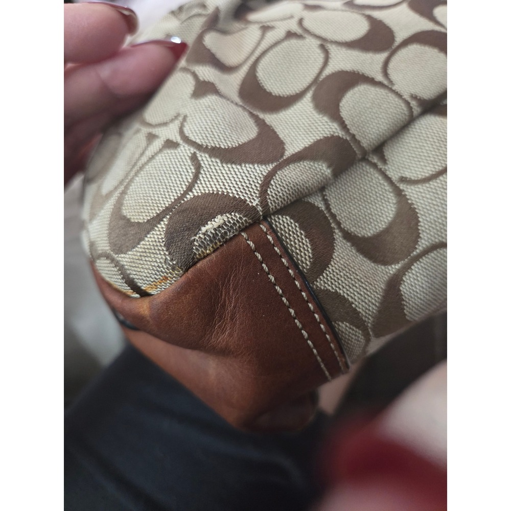C211 Coach Gallery Tote - Picture 8 of 8